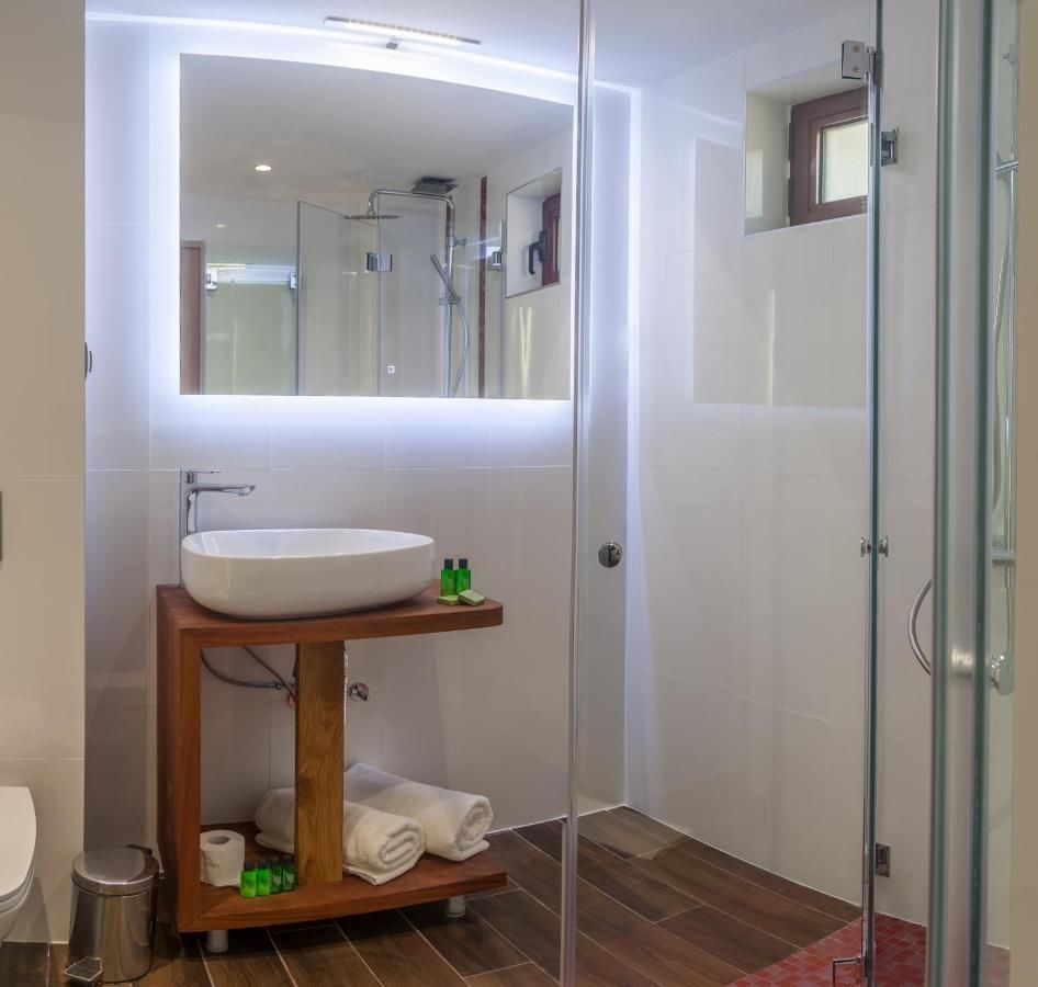 Отель Hugo Hotel Варна-14
