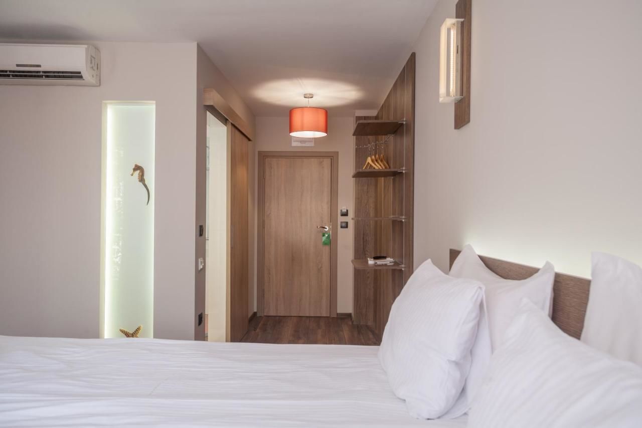 Отель Hugo Hotel Варна-20