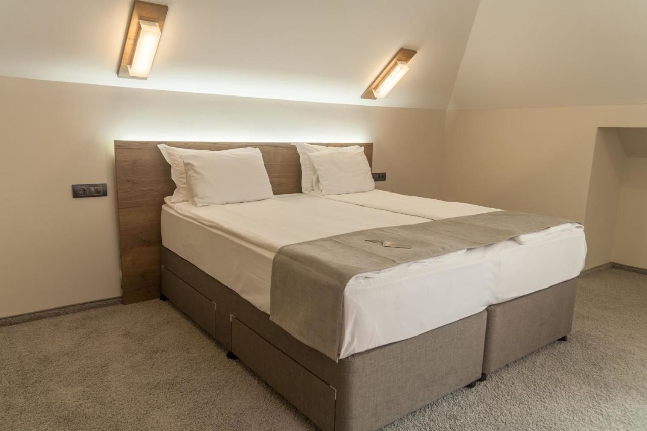 Отель Hugo Hotel Варна-5