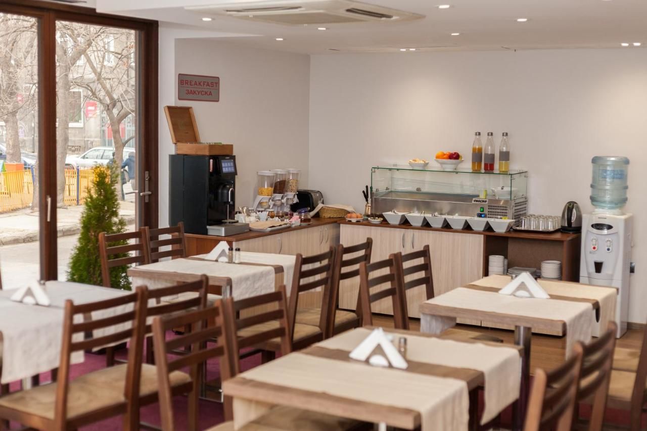 Отель Hugo Hotel Варна-42