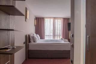 Отель Hugo Hotel Варна Двухместный номер Делюкс с 1 кроватью-1