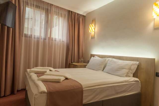 Отель Hugo Hotel Варна-33